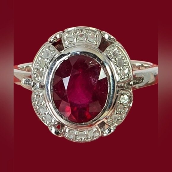 925 Sterling Silver Ring Sz 6.5 with Natural Ruby & Natural Diamonds